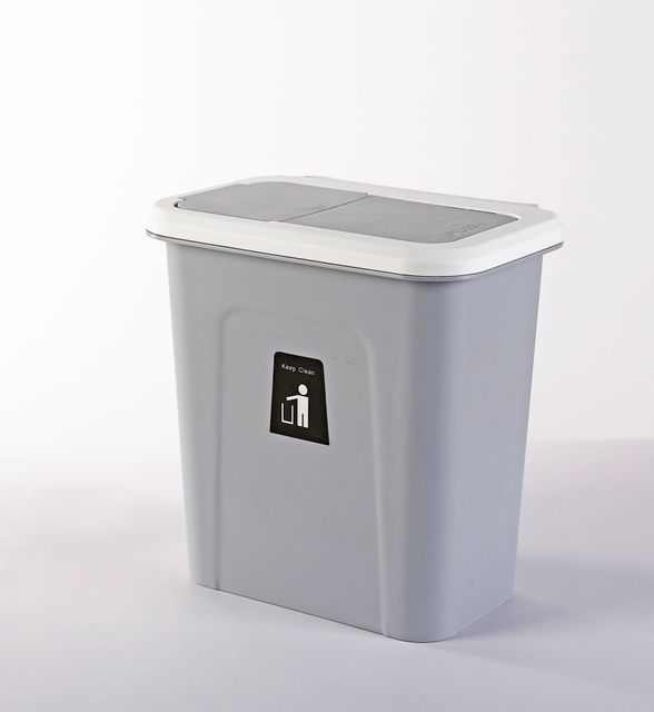 Wall-mounted trash can